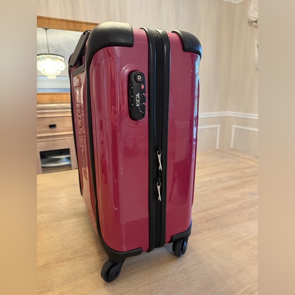 Tumi Pink Carry On Suitcase - Picture 2 of 10